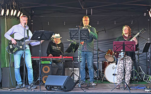 Klaus Stiefel Band der Musikschule Döbeln